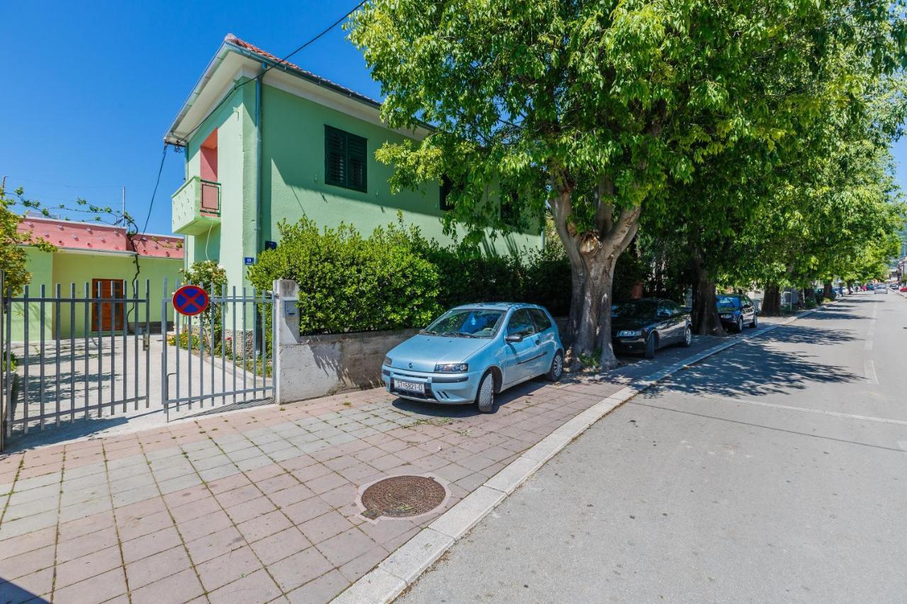 Apartments By The Sea Kastel Stari, Kastela - 14577 Extérieur photo